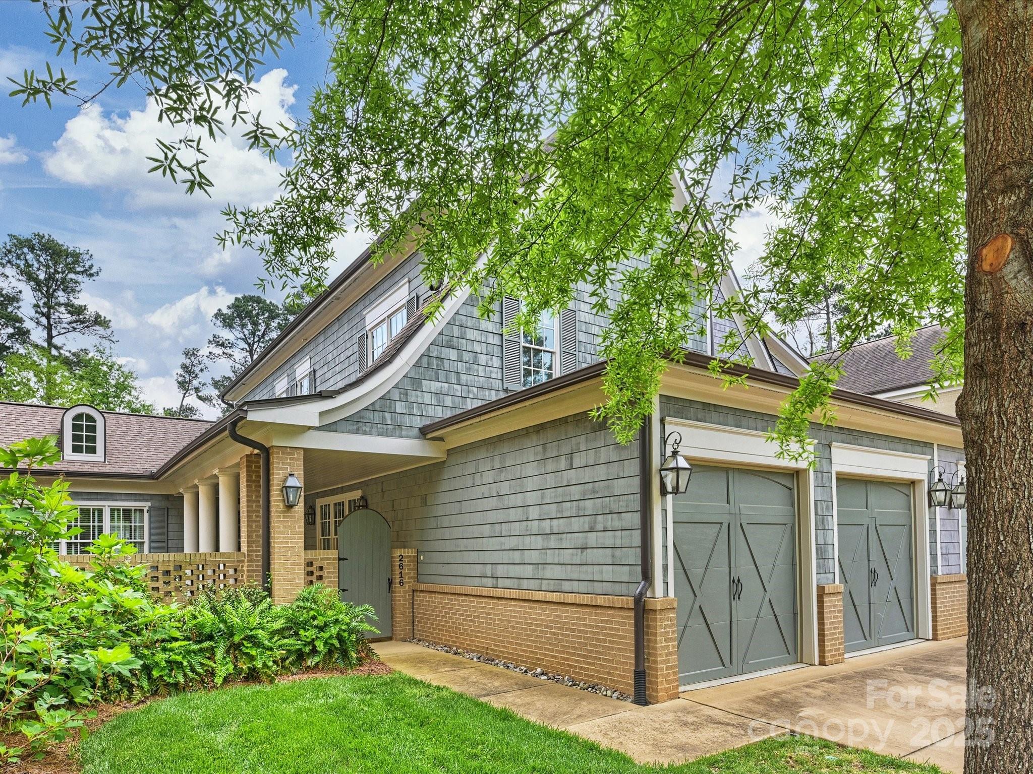 2616 Colton Drive