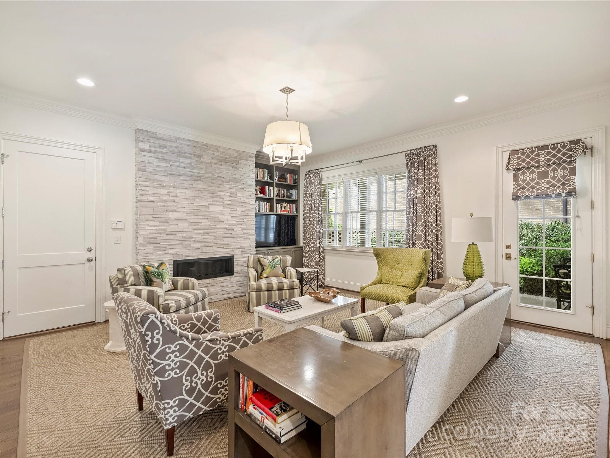 The Cottages on Providence - Residential