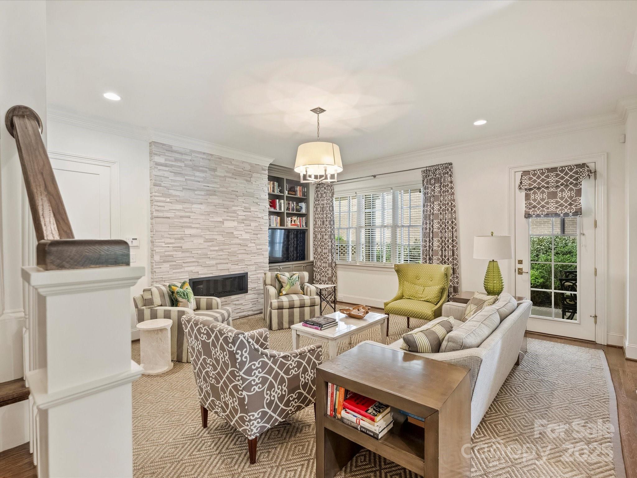 The Cottages on Providence - Residential