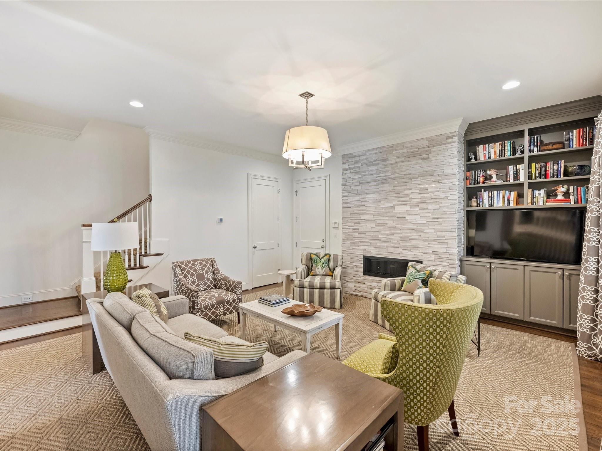 The Cottages on Providence - Residential