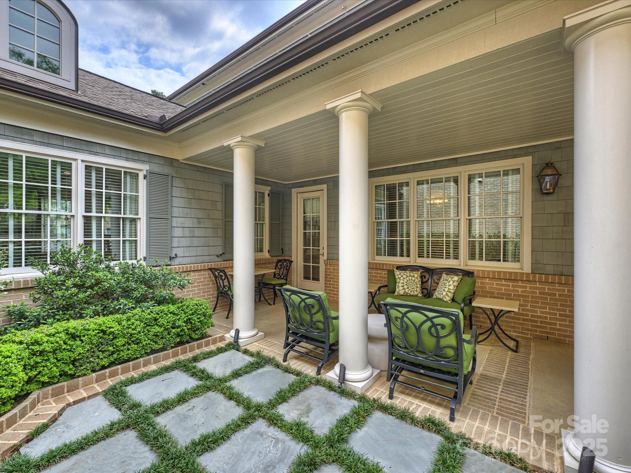 The Cottages on Providence - Residential