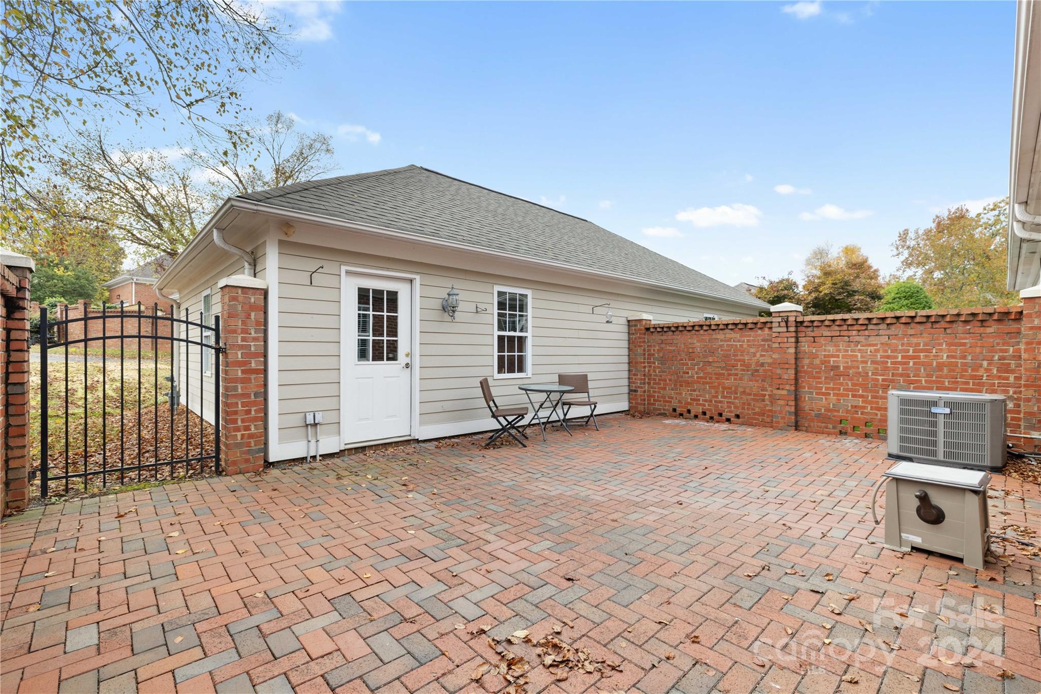 Hawthorne - Residential