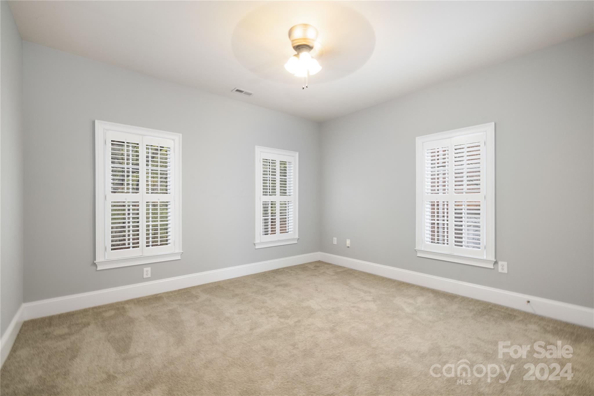 Hawthorne - Residential