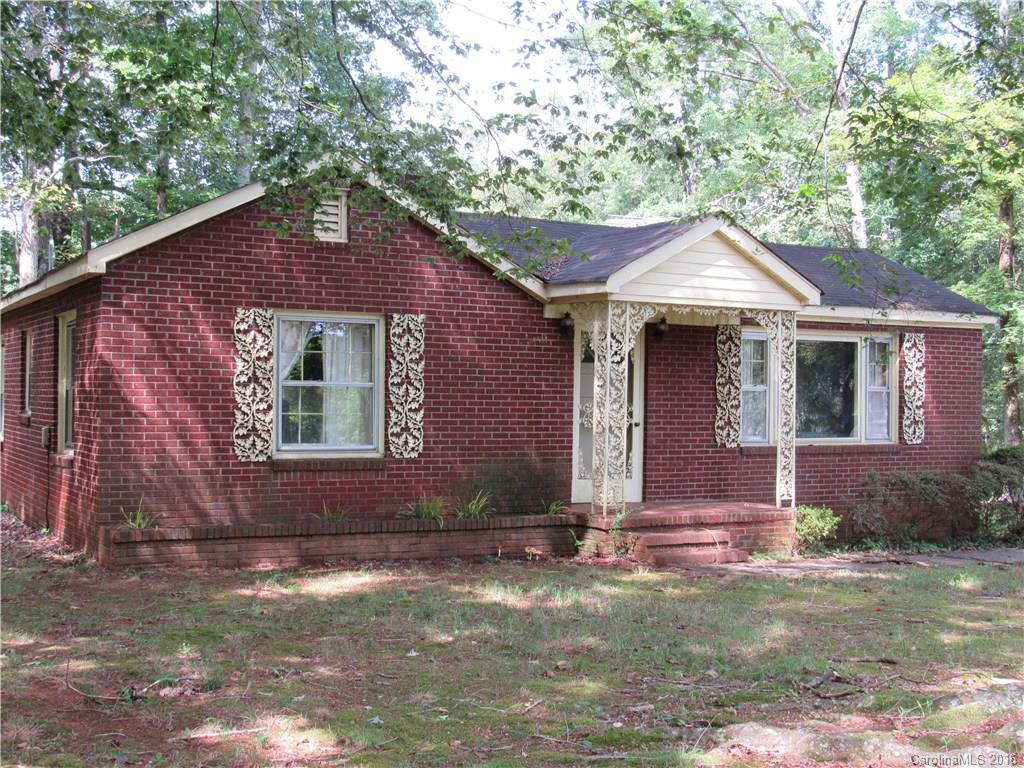 Photo 1 of 19 — 3321 Hubbard Road, Charlotte, NC 28269