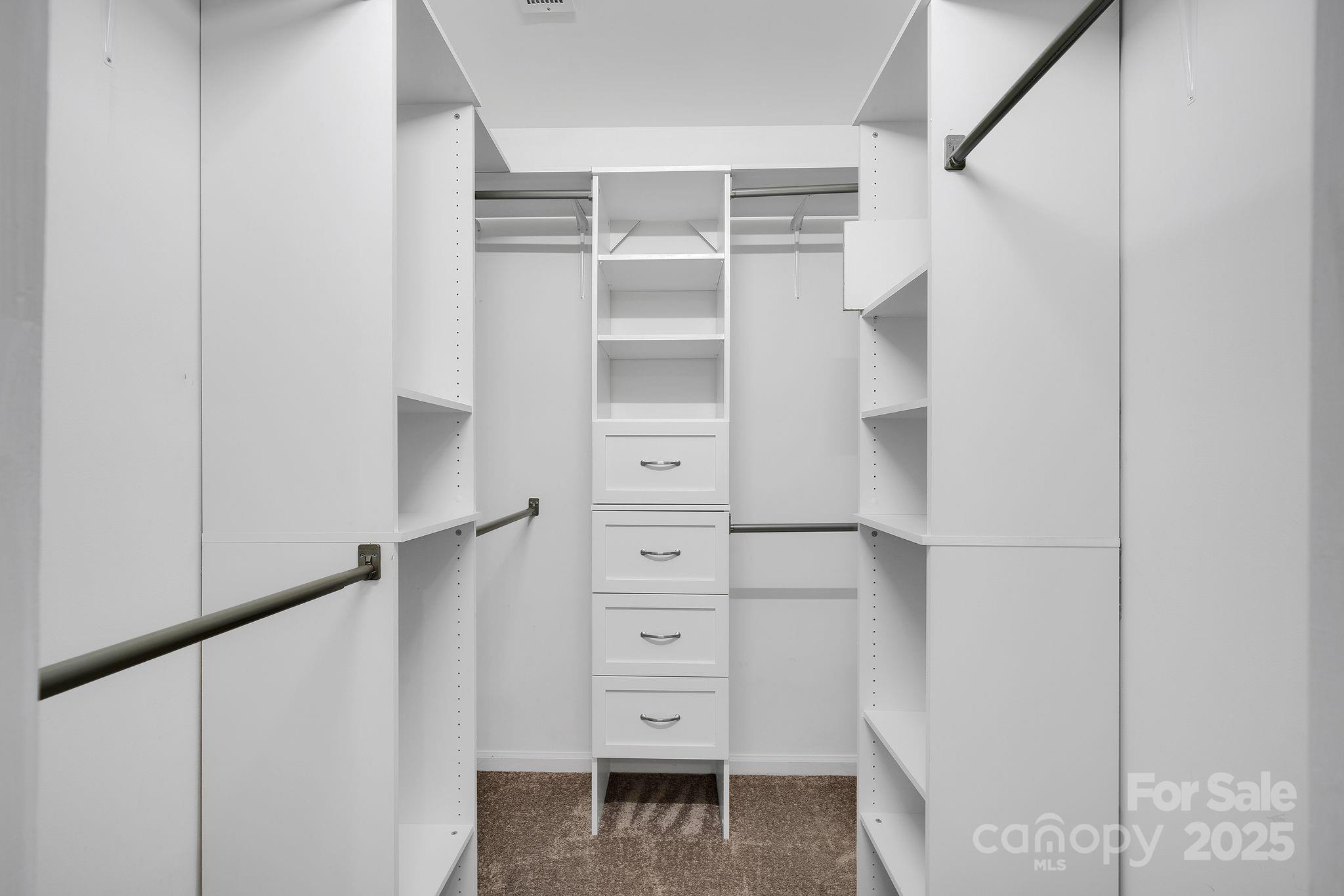 Hunters Run - Residential