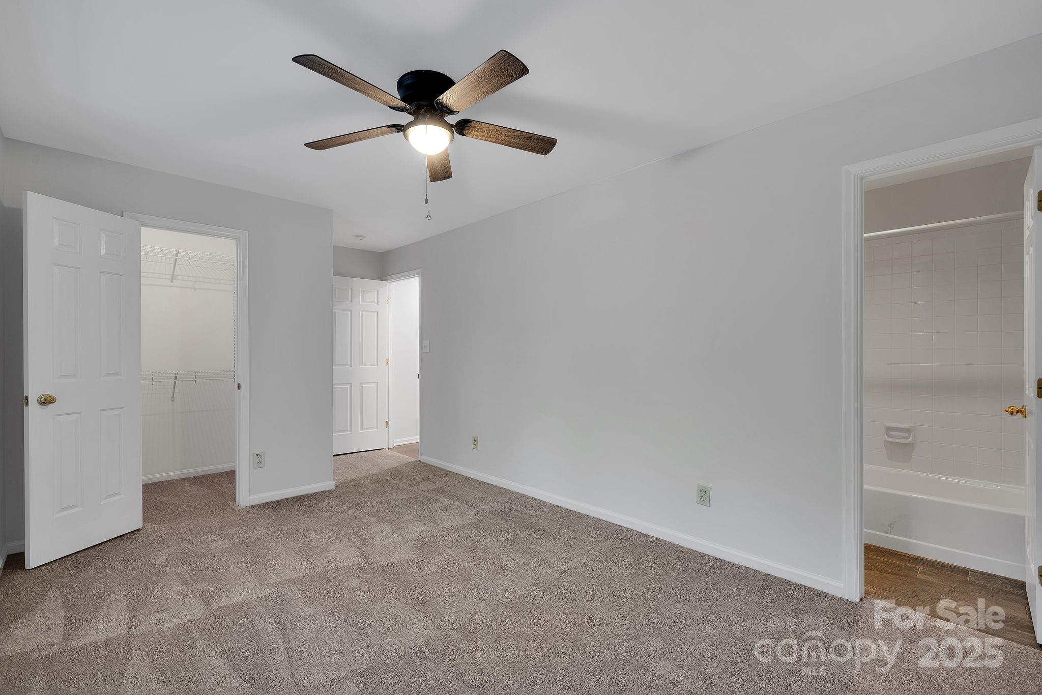 Hunters Run - Residential