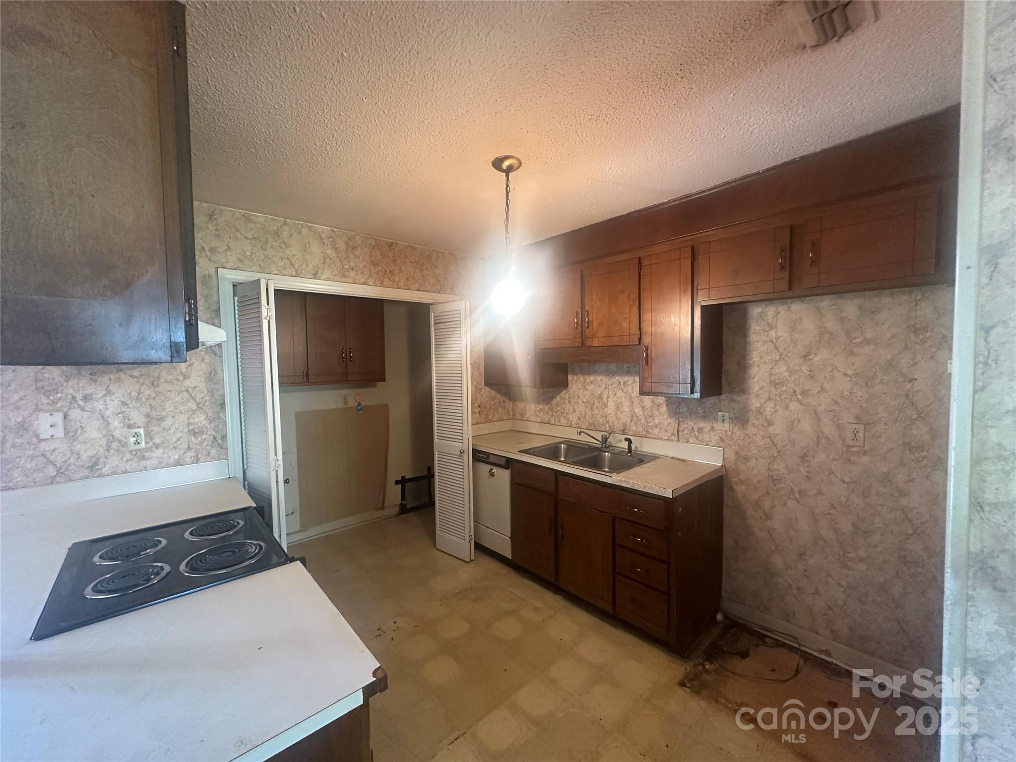 Southland Park - Residential