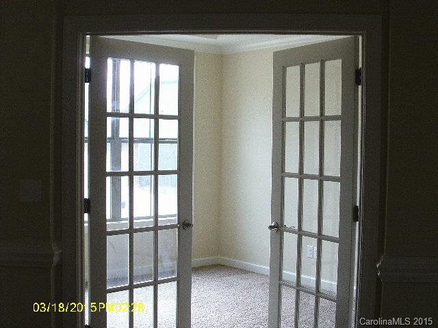 Lake Ridge - Residential