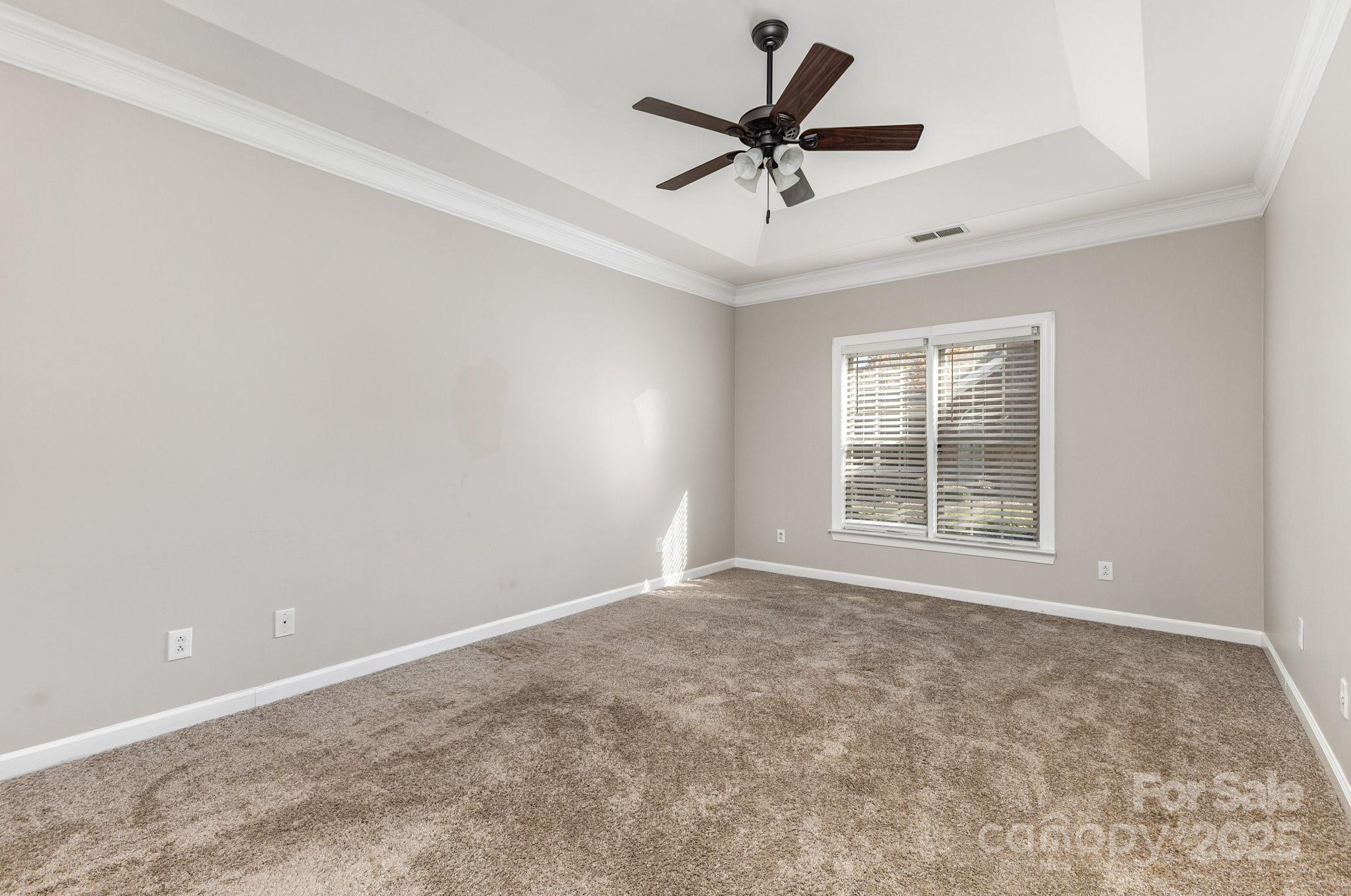 The Glen at Highland Creek - Residential