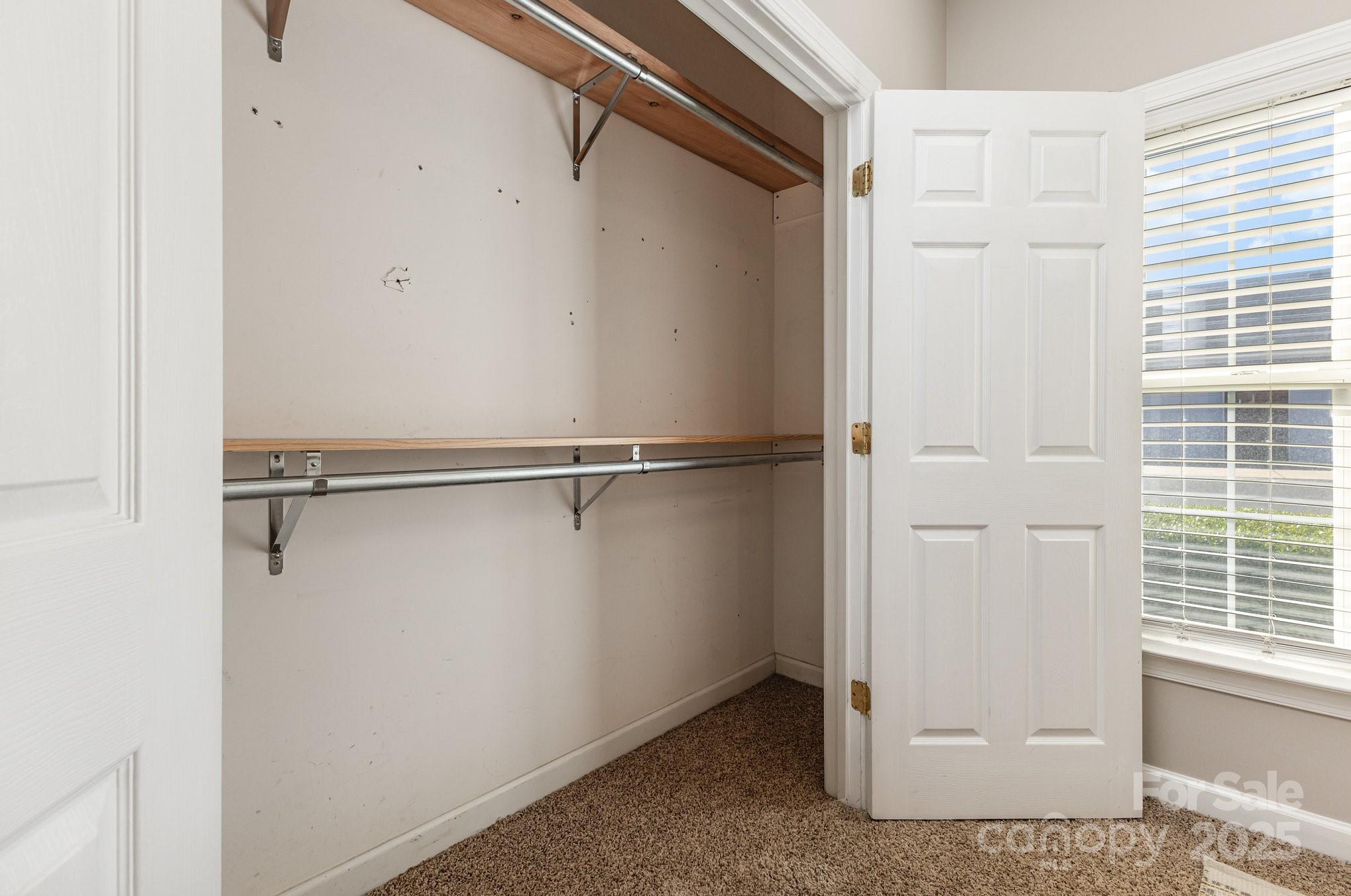 The Glen at Highland Creek - Residential