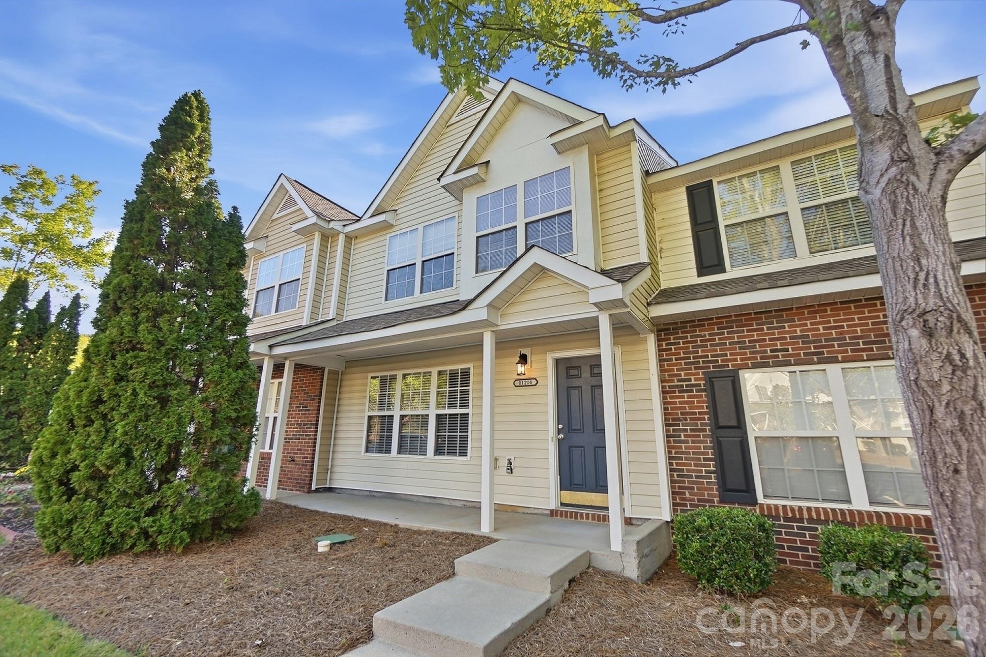 11214 Grass Field Road