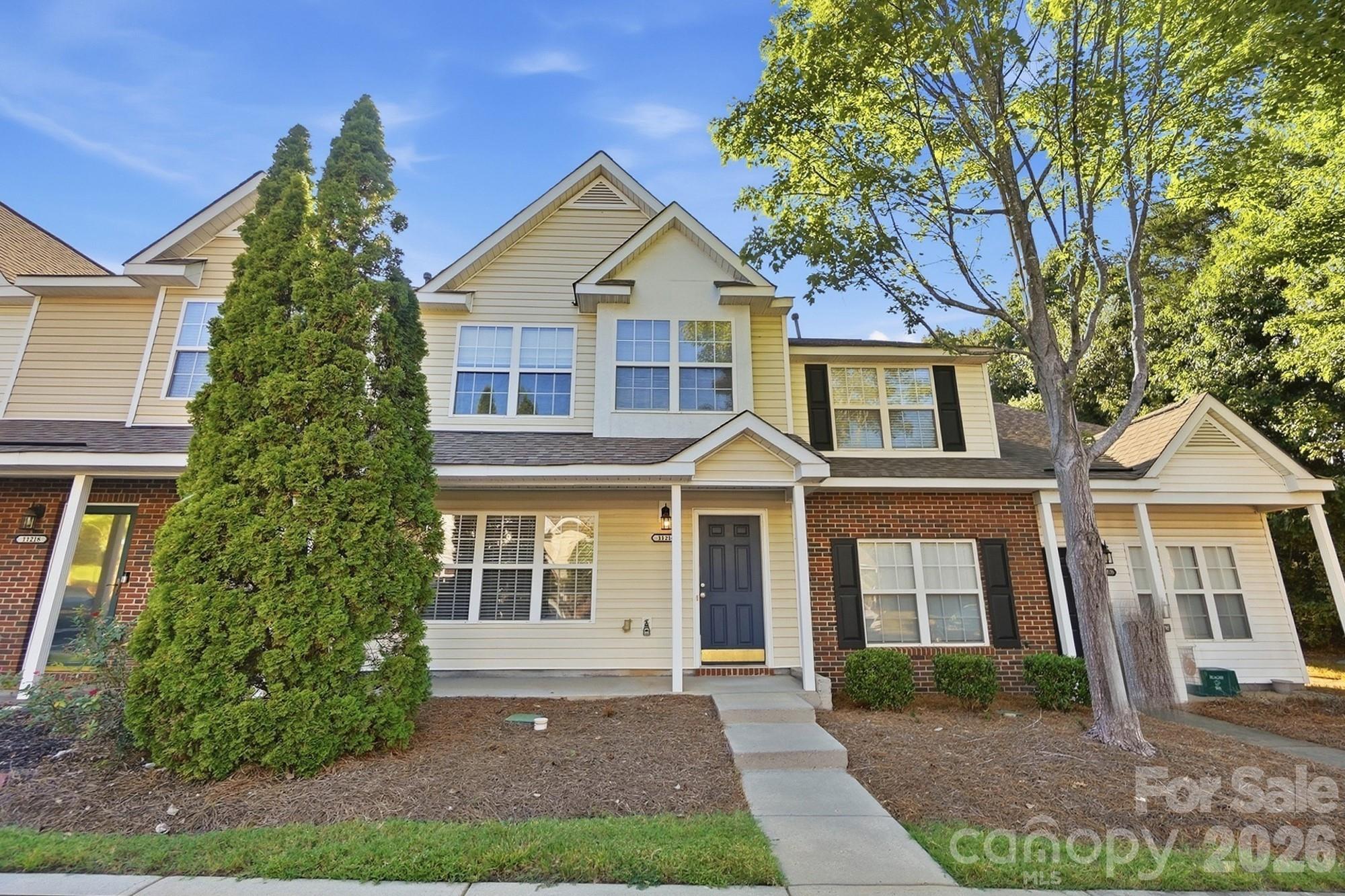 11214 Grass Field Road
