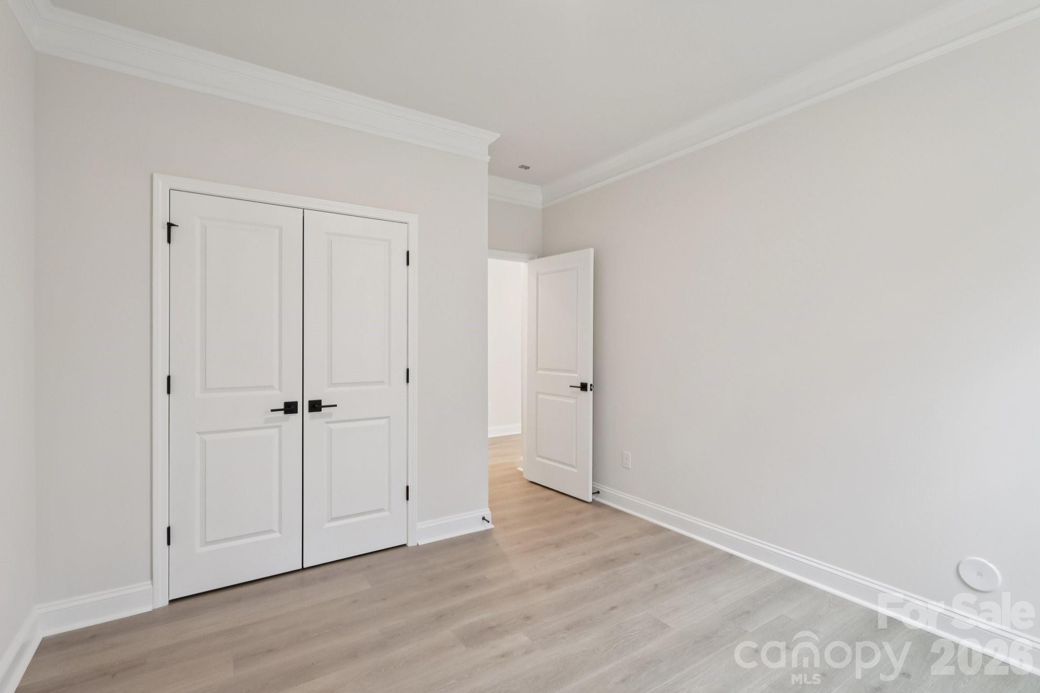 Falls Cove at Lake Norman - Residential