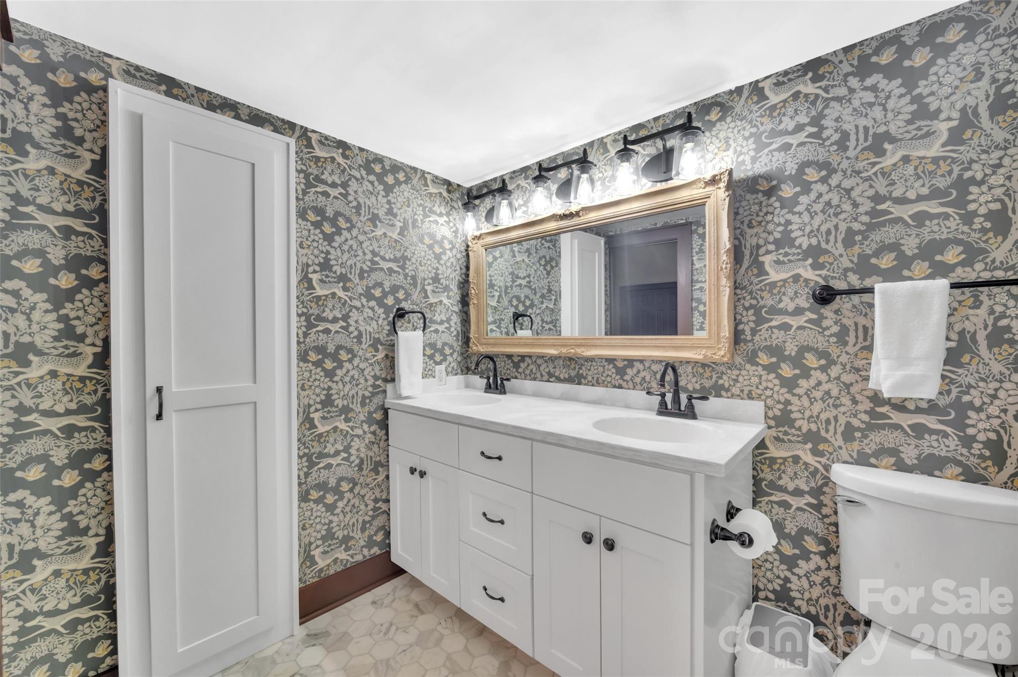 Lake Toxaway Estates - Residential