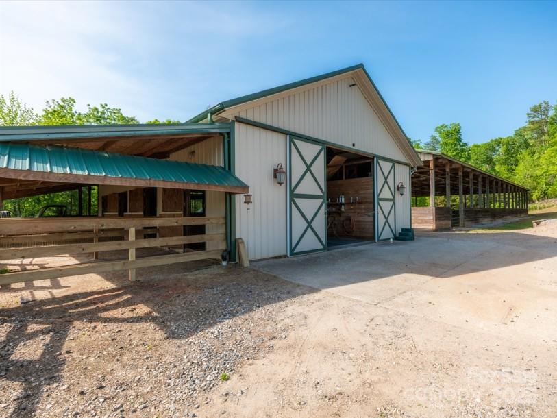 Caroland Farms - Residential