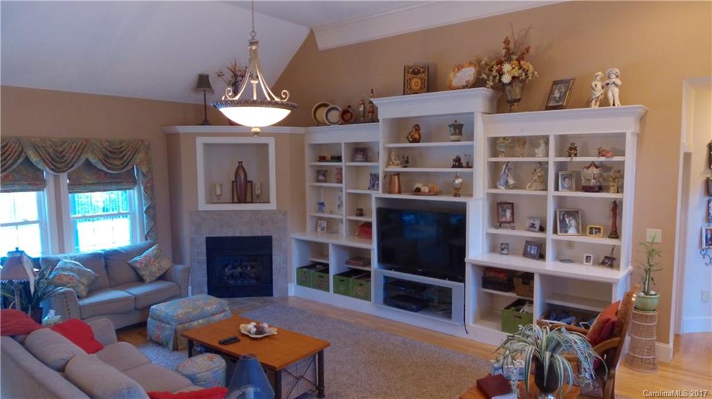 Brantley Oaks - Residential