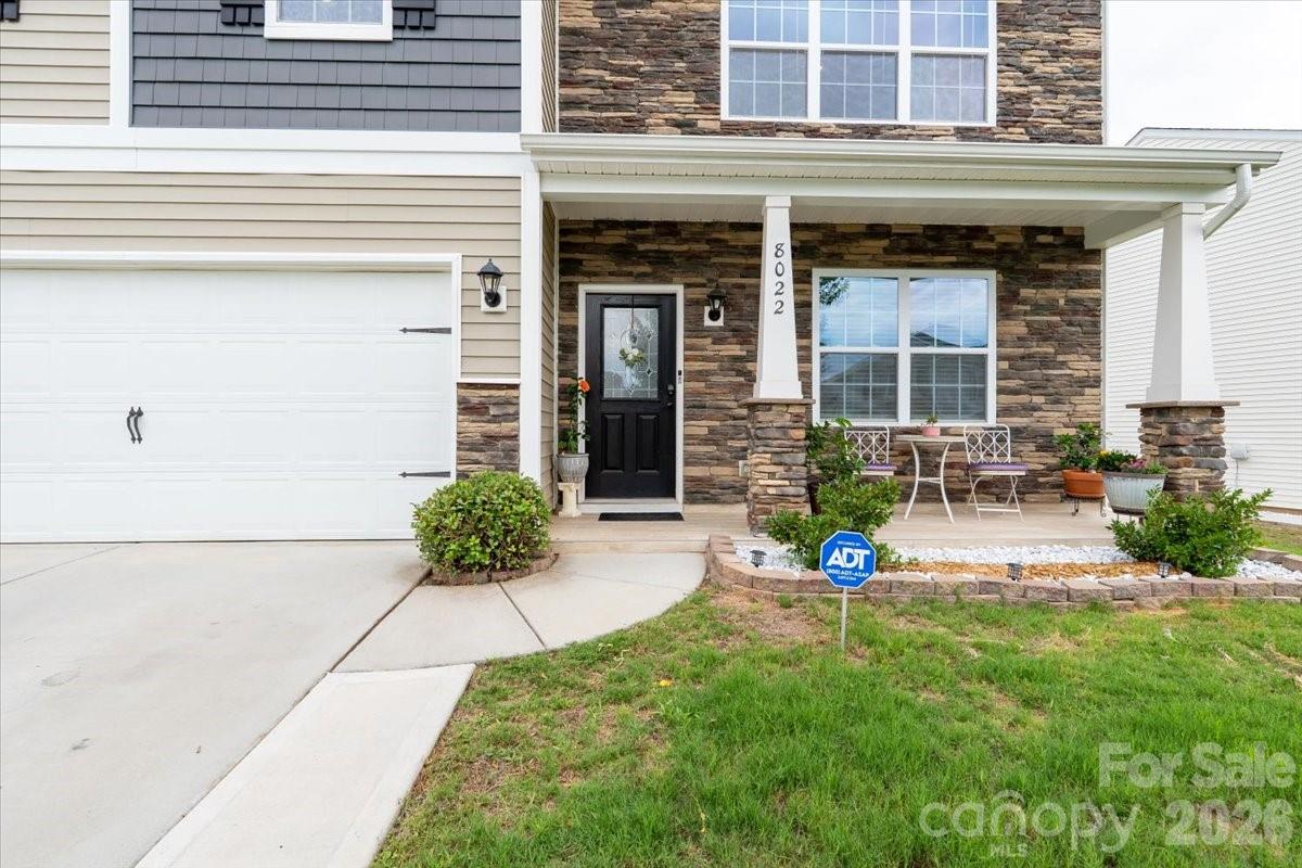 8022 Rowling Drive