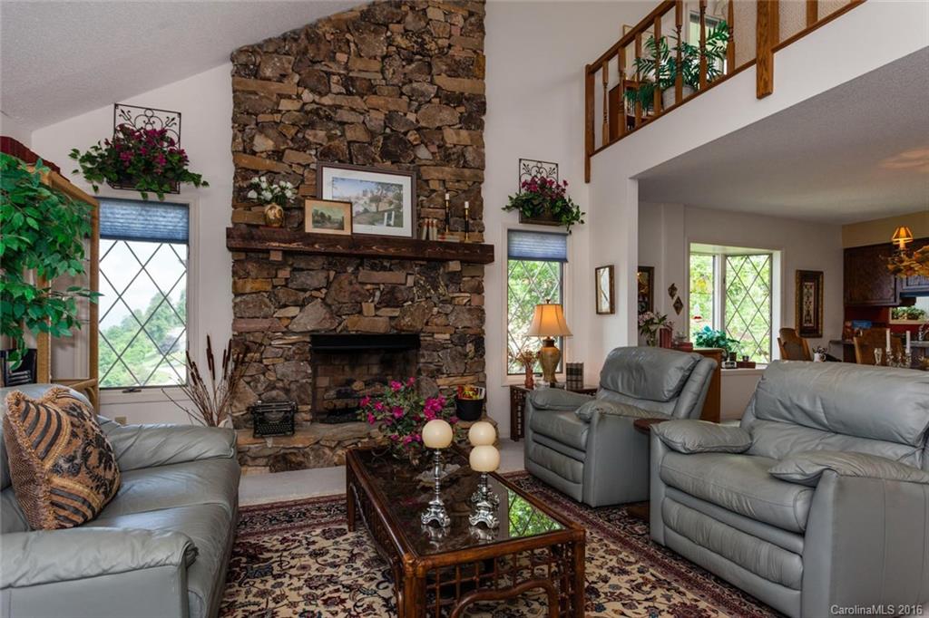 Fleetwood Plaza - Residential