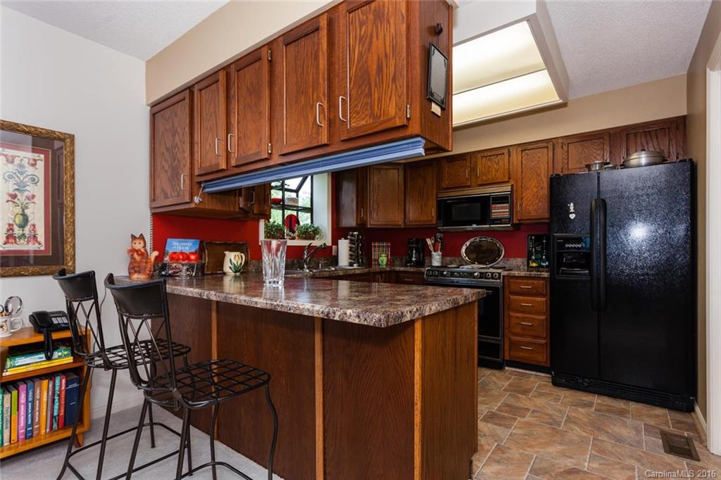 Fleetwood Plaza - Residential