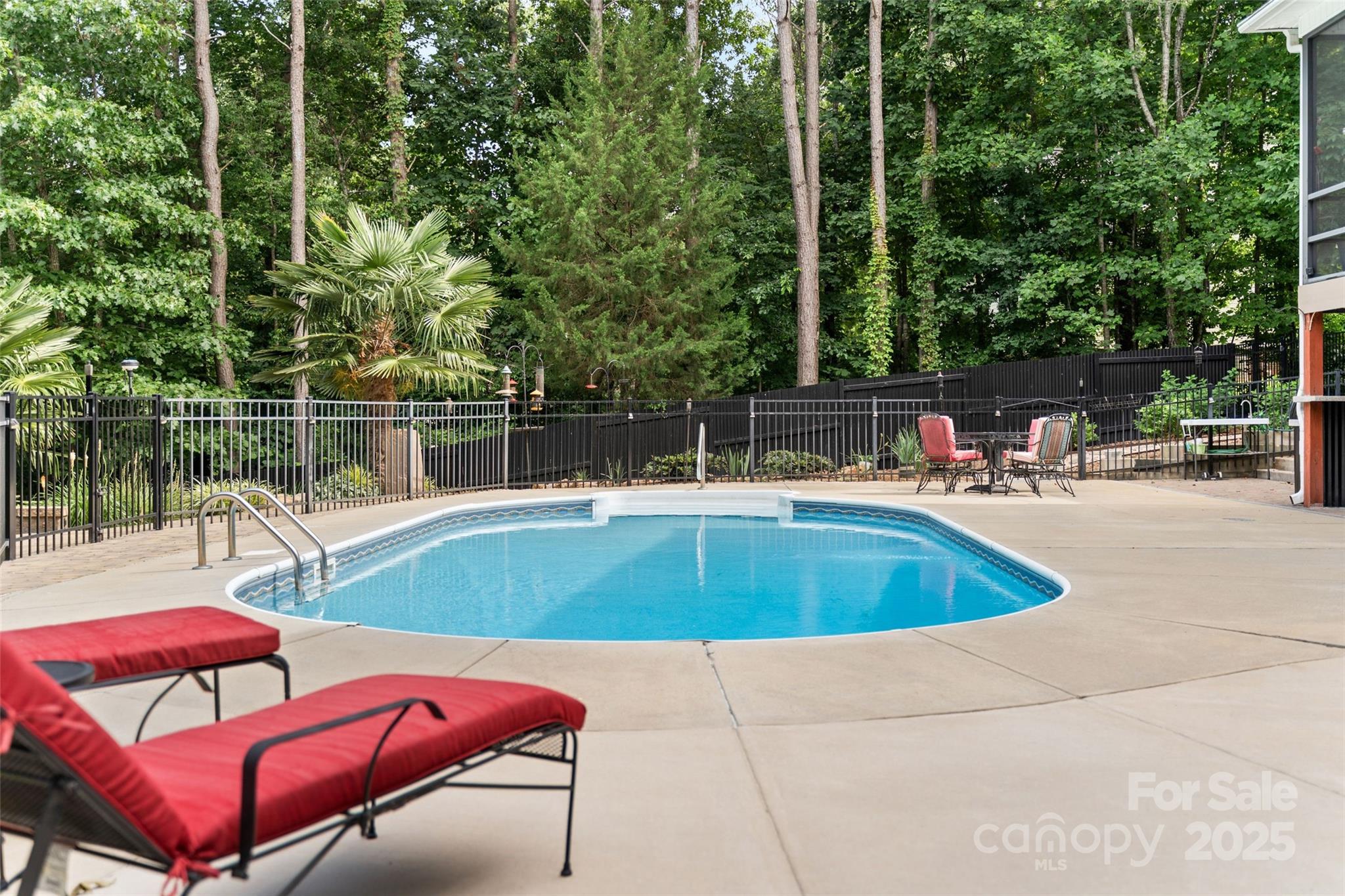 Hunters Place - Residential