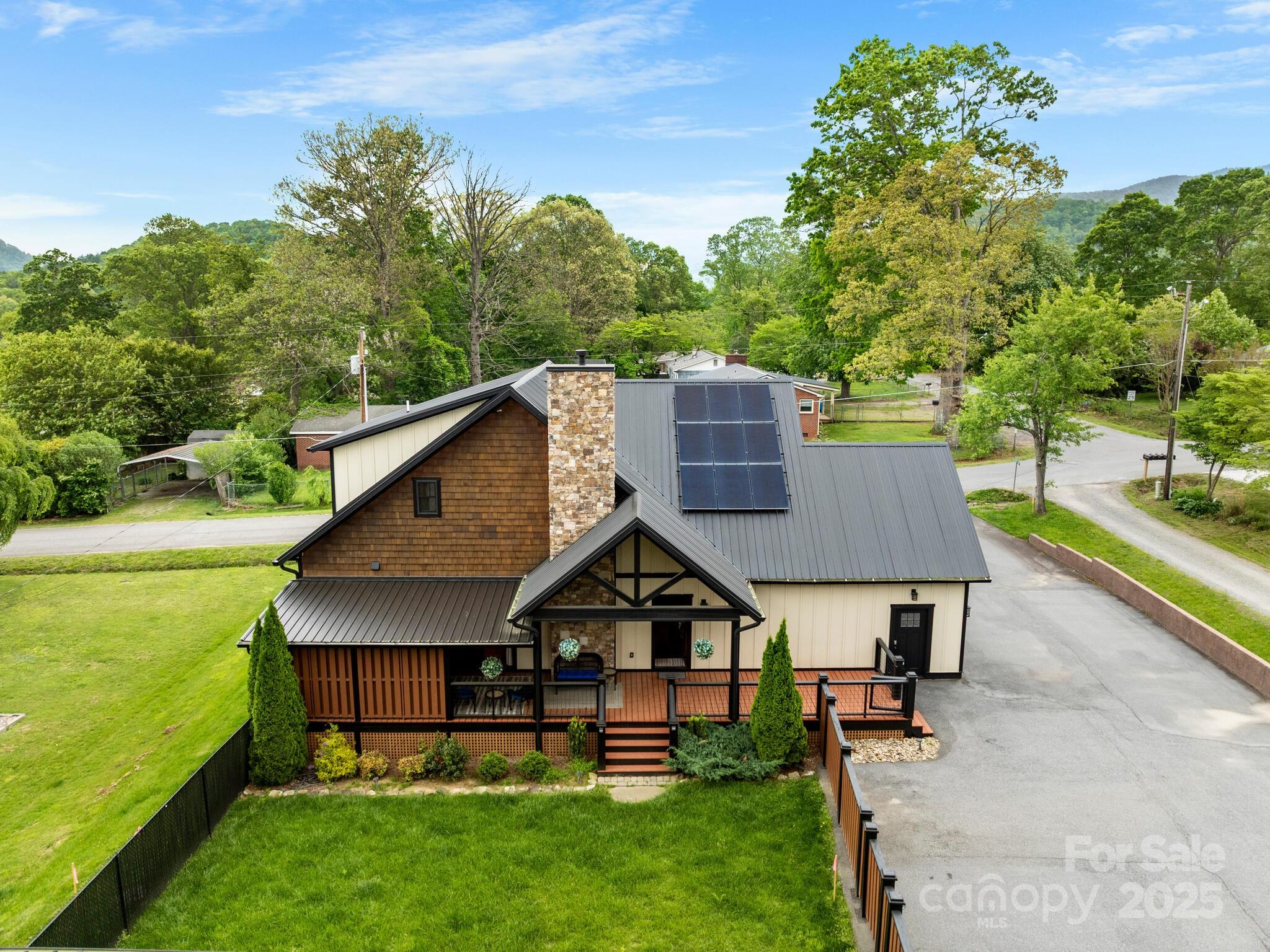 3 Martin Valley Road