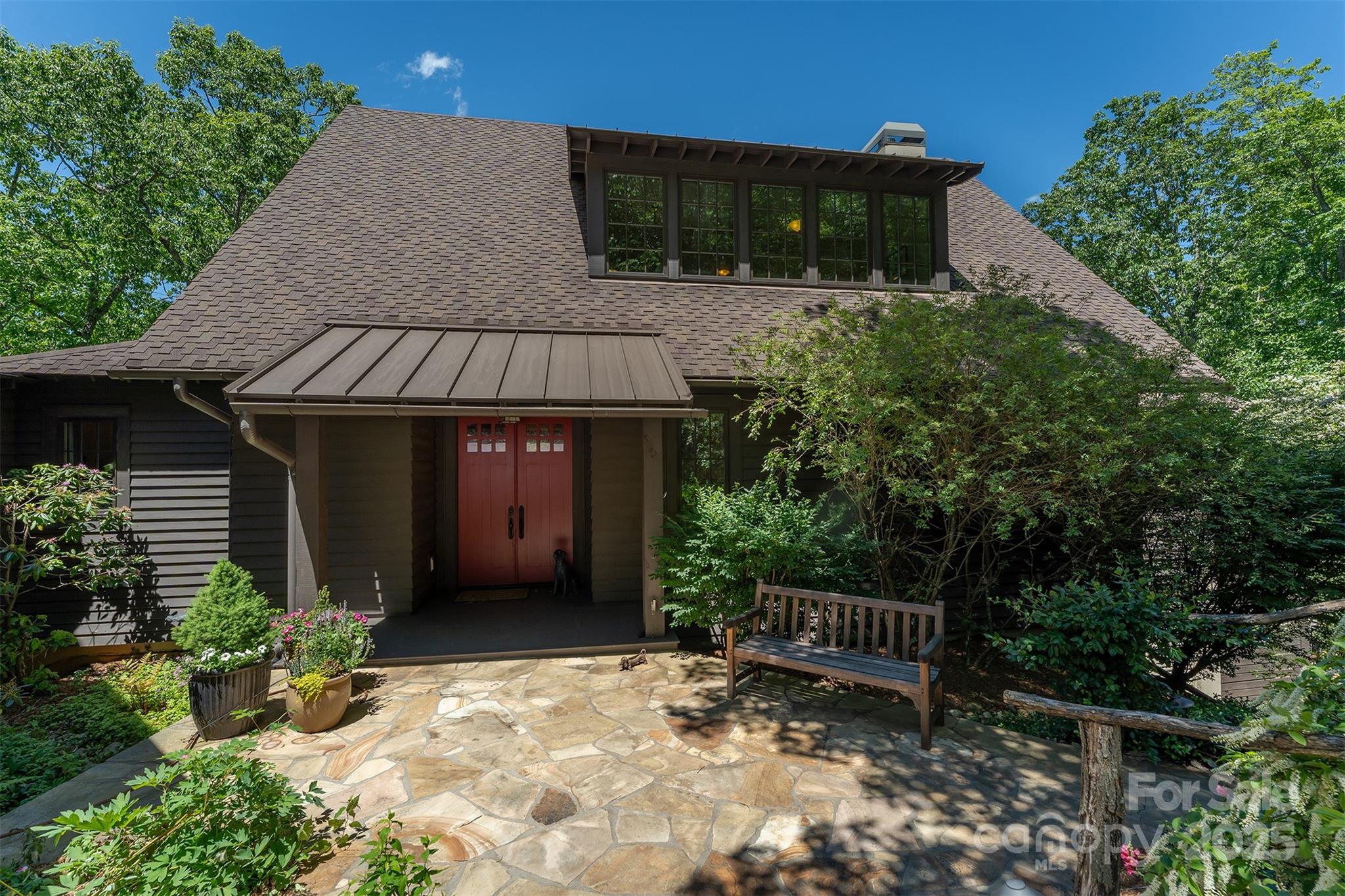 285 Chapman Road