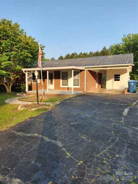 490 S Moose Road Mount Pleasant NC 28124