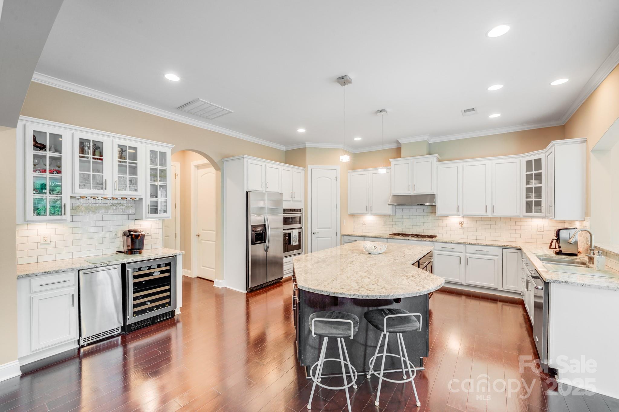 Barber Rock - Residential