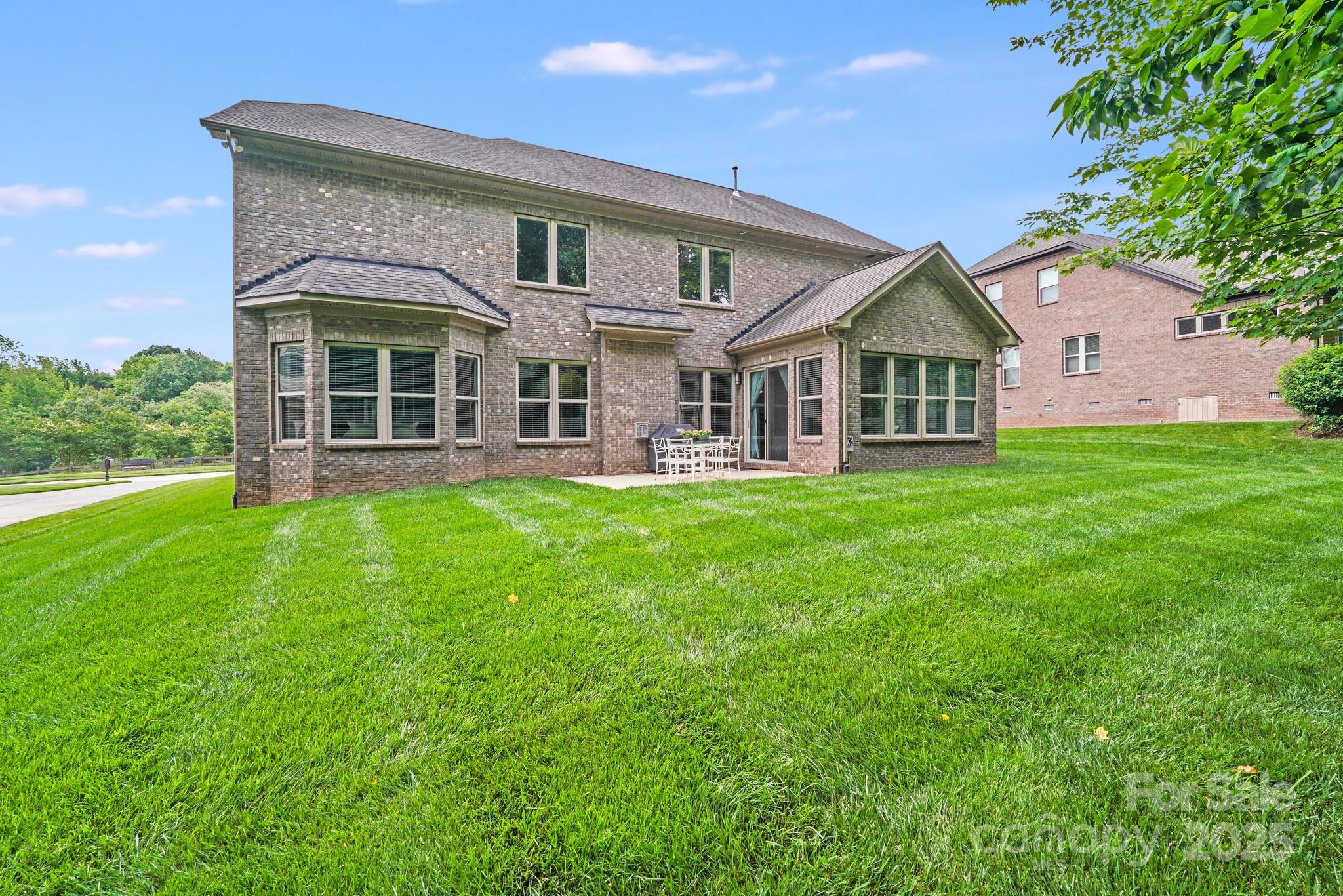 Barber Rock - Residential