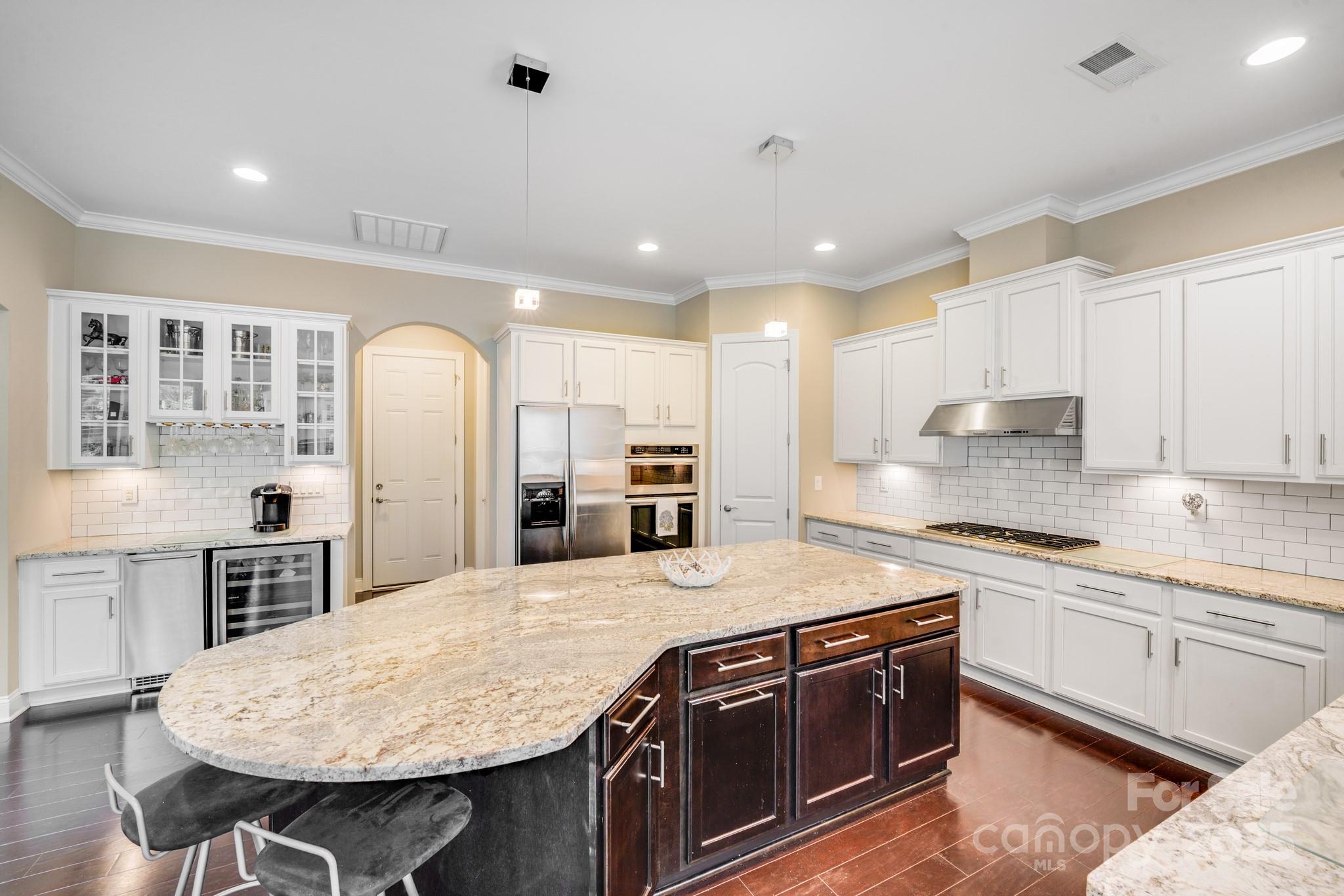 Barber Rock - Residential