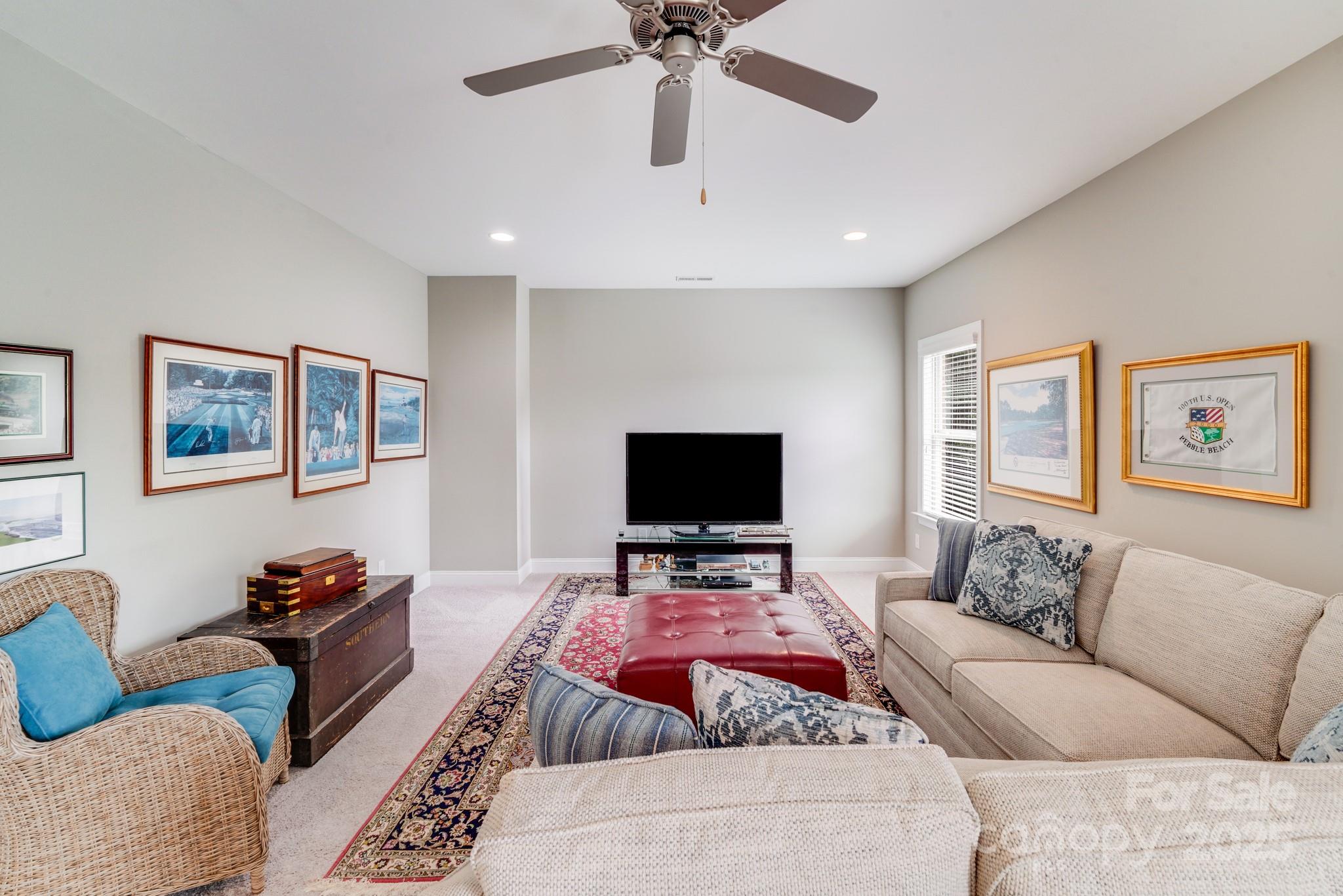 Barber Rock - Residential