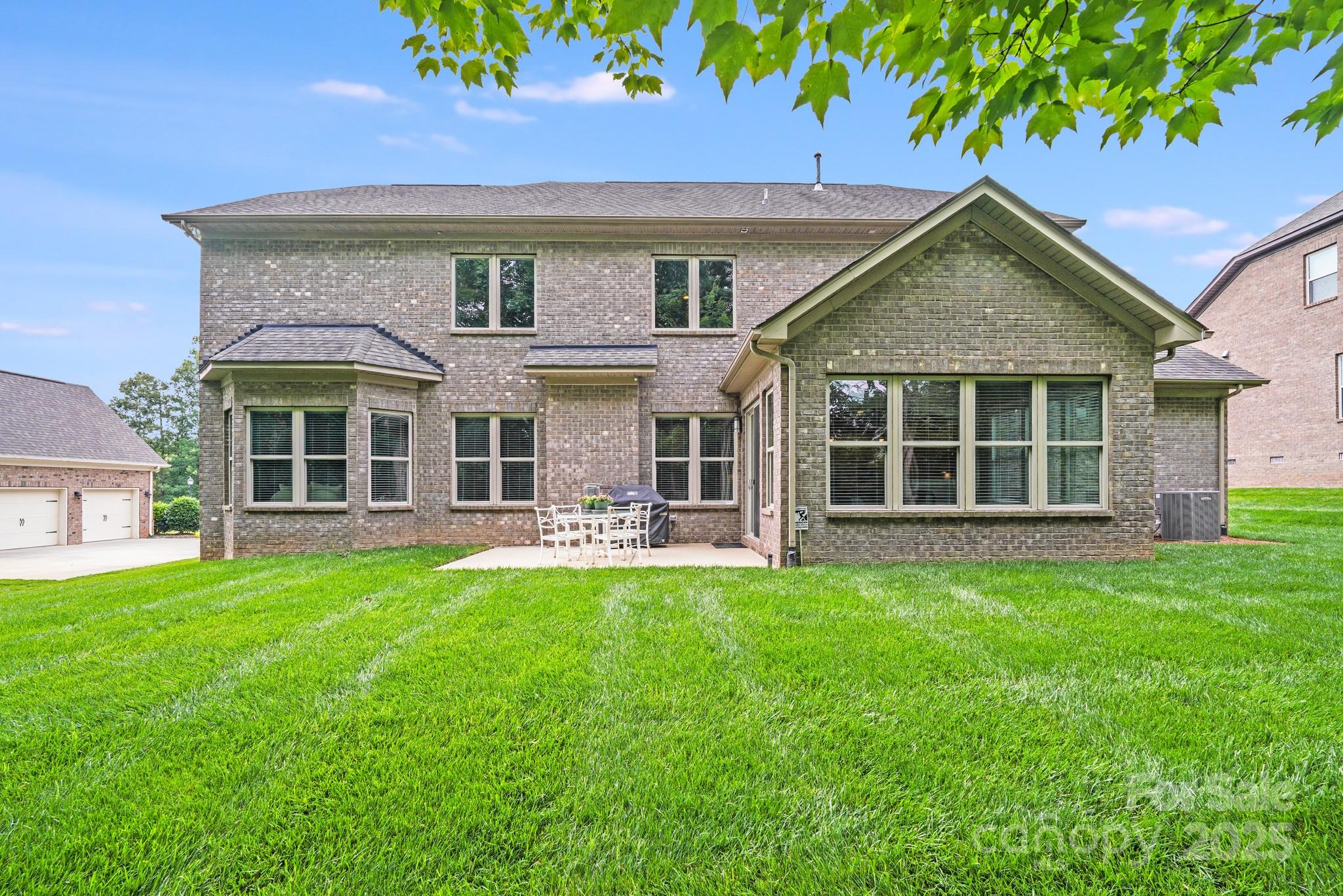 Barber Rock - Residential