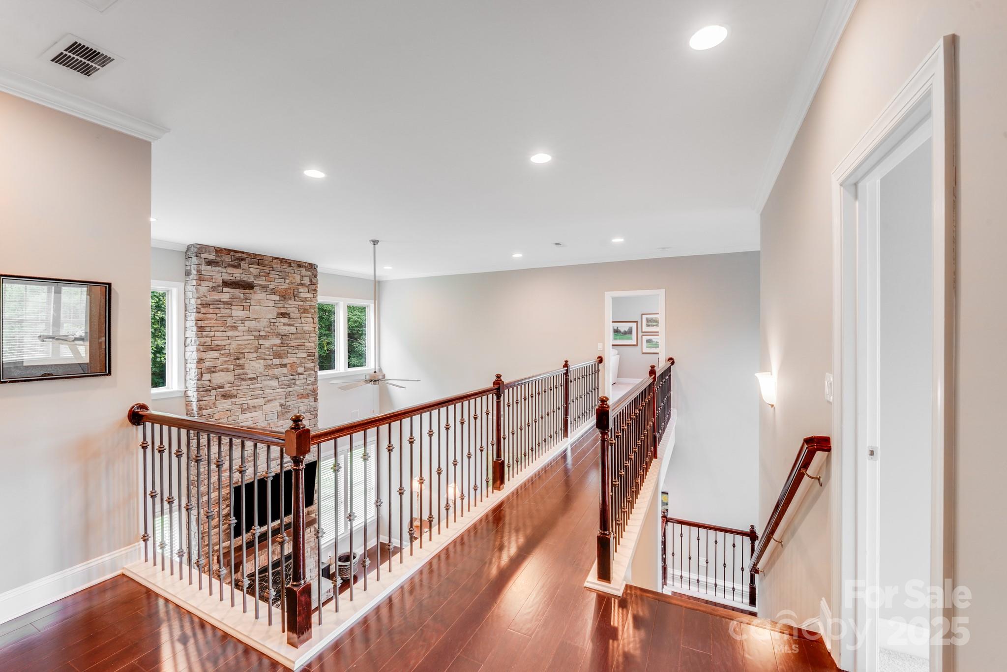 Barber Rock - Residential