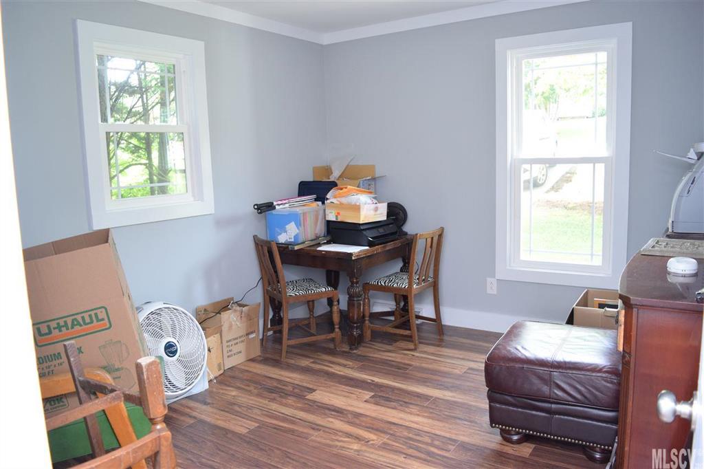 Hickory Woods - Residential