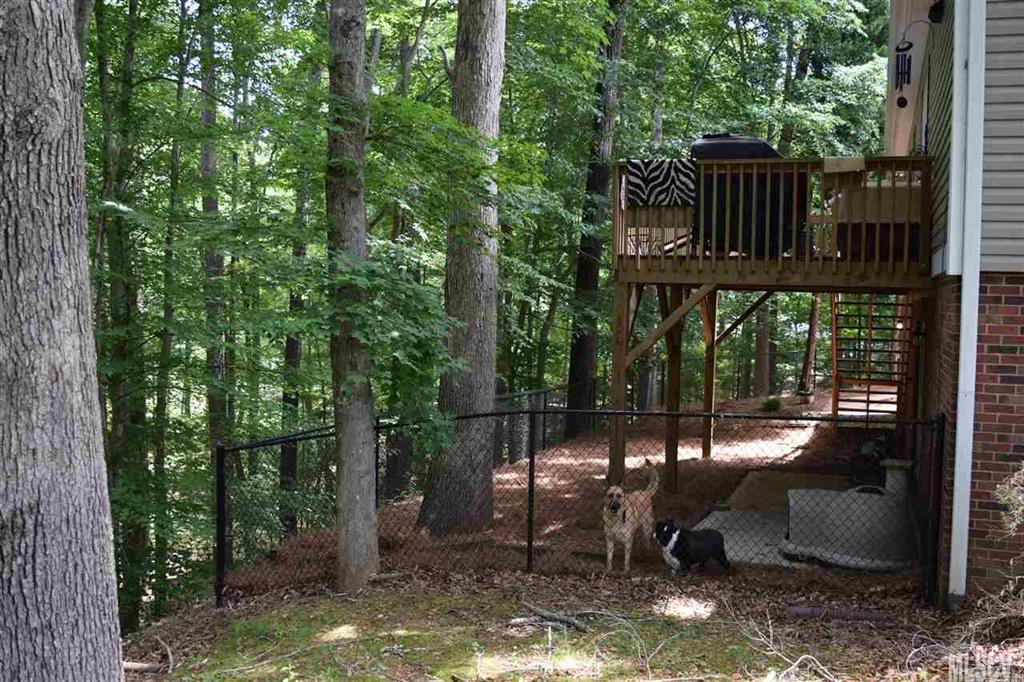 Hickory Woods - Residential