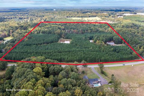 Photo of 11001 Mount Holly Hntrsvlle Road, Huntersville, NC 28078 (MLS # 4219368)