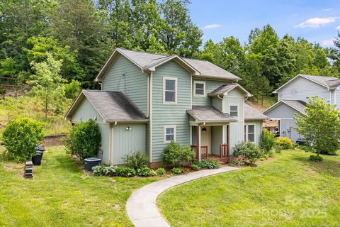 42 Compass Park Drive Weaverville NC 28787