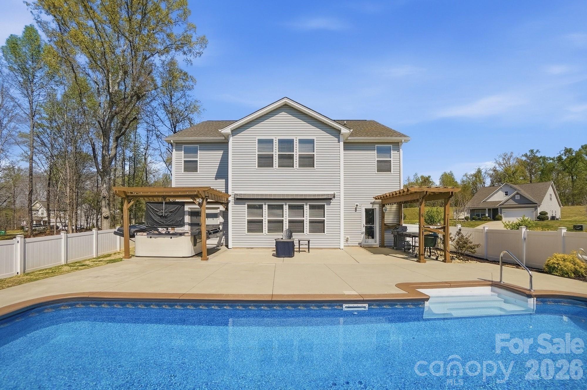 Wyndham Forest - Residential