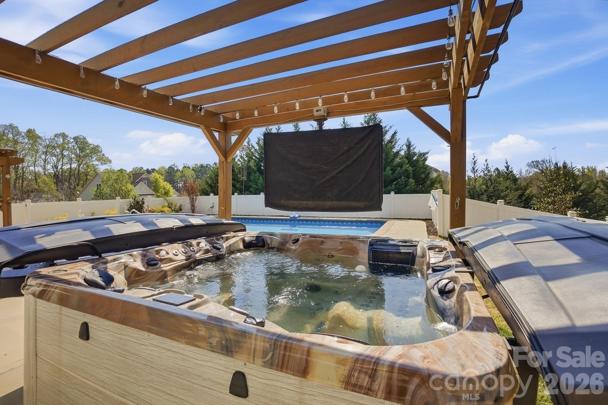 Wyndham Forest - Residential