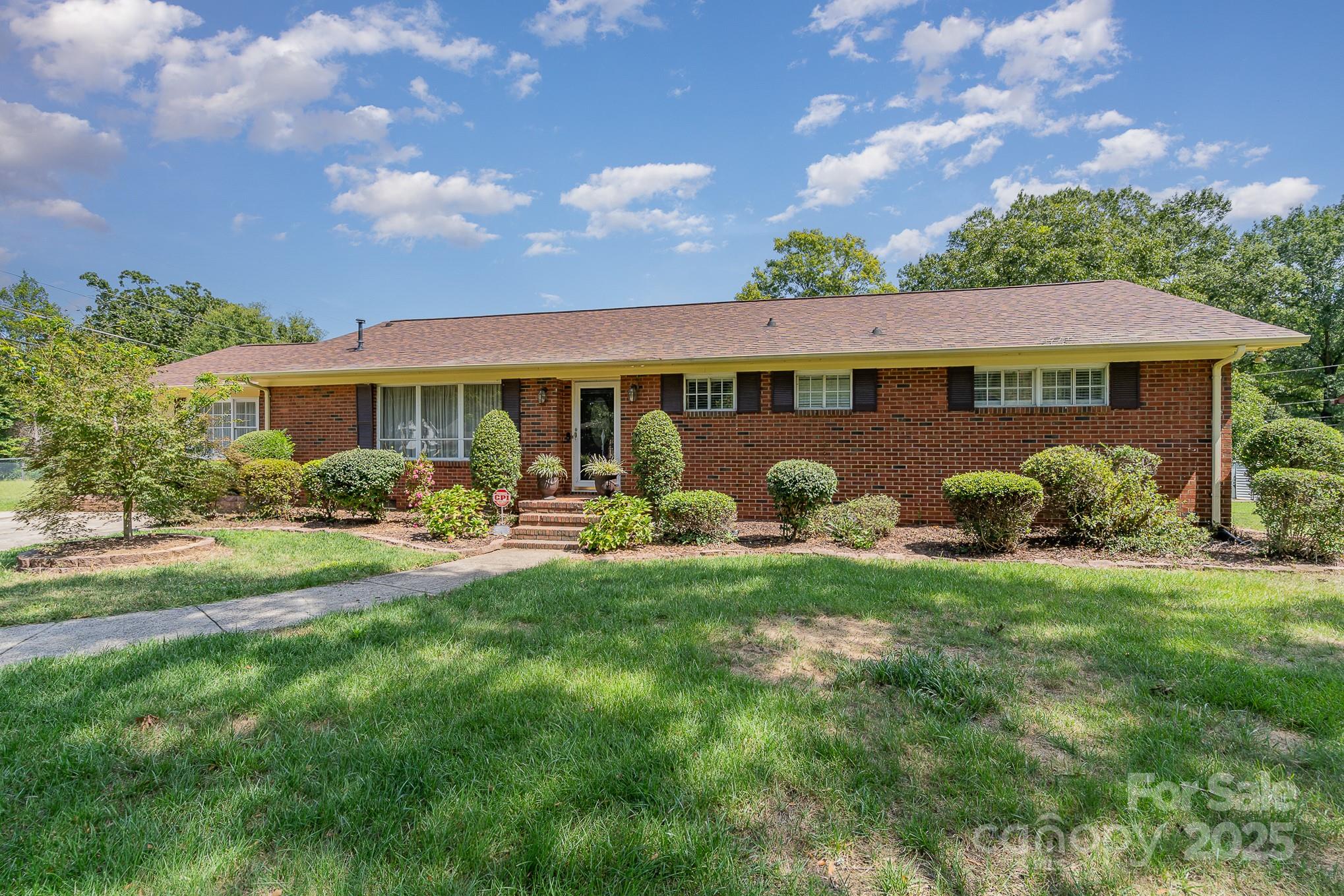 1901 Little Rock Road