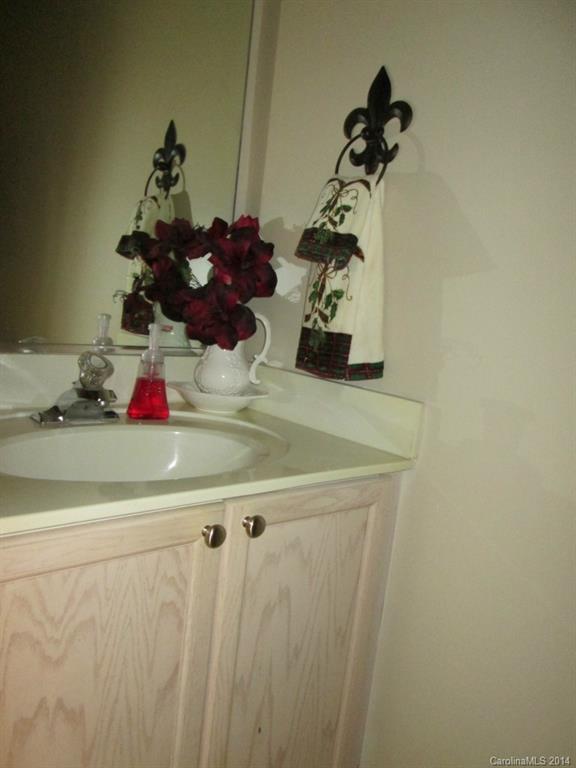 Hollythorn - Residential