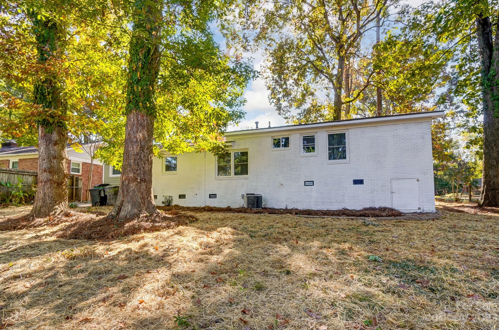 Montclaire - Residential