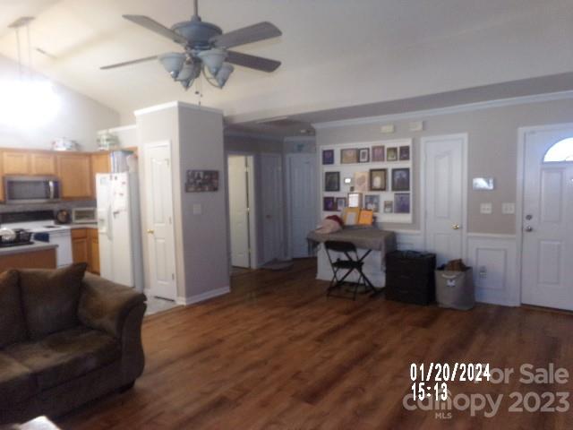 Pinebrook - Residential