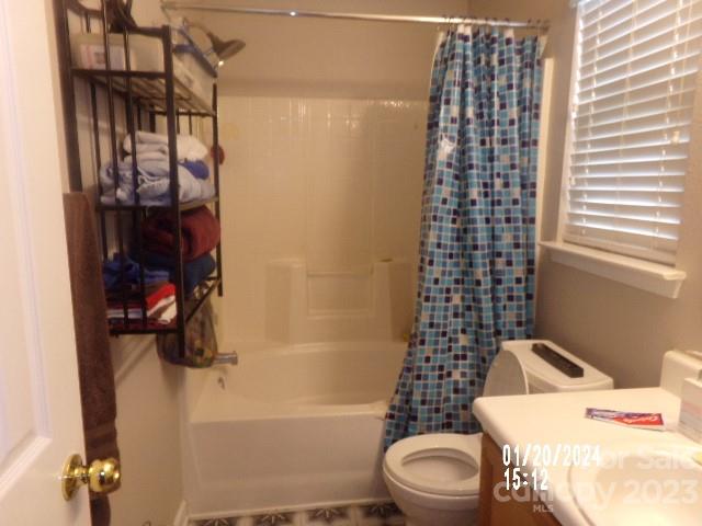 Pinebrook - Residential