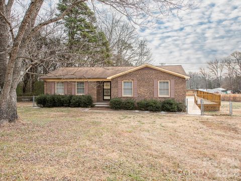 7701 Idlewild Drive Concord NC 28027