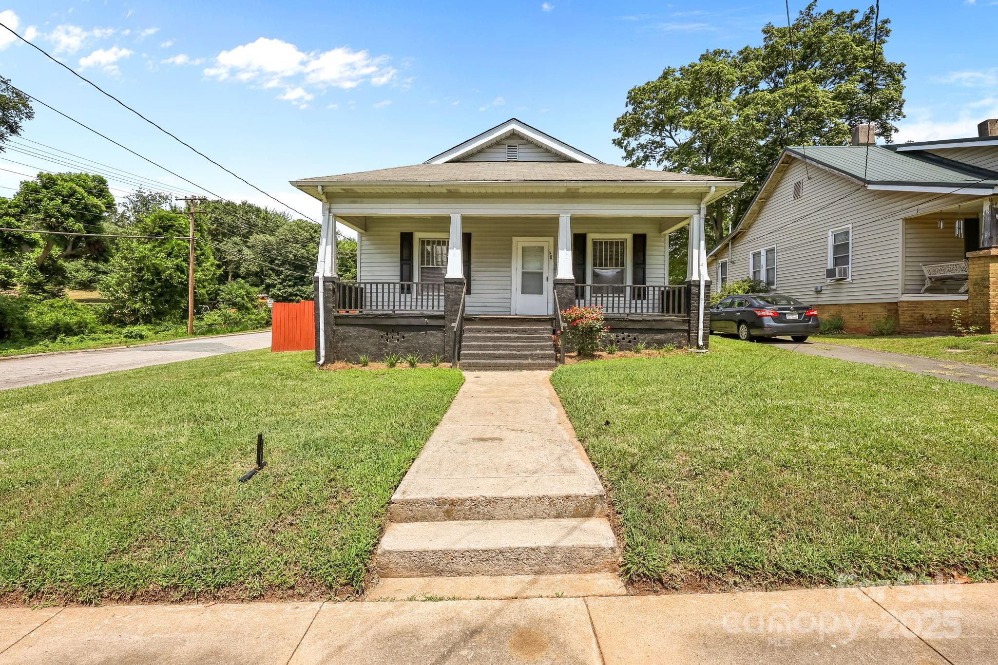 200 N Martin Luther King Jr Avenue