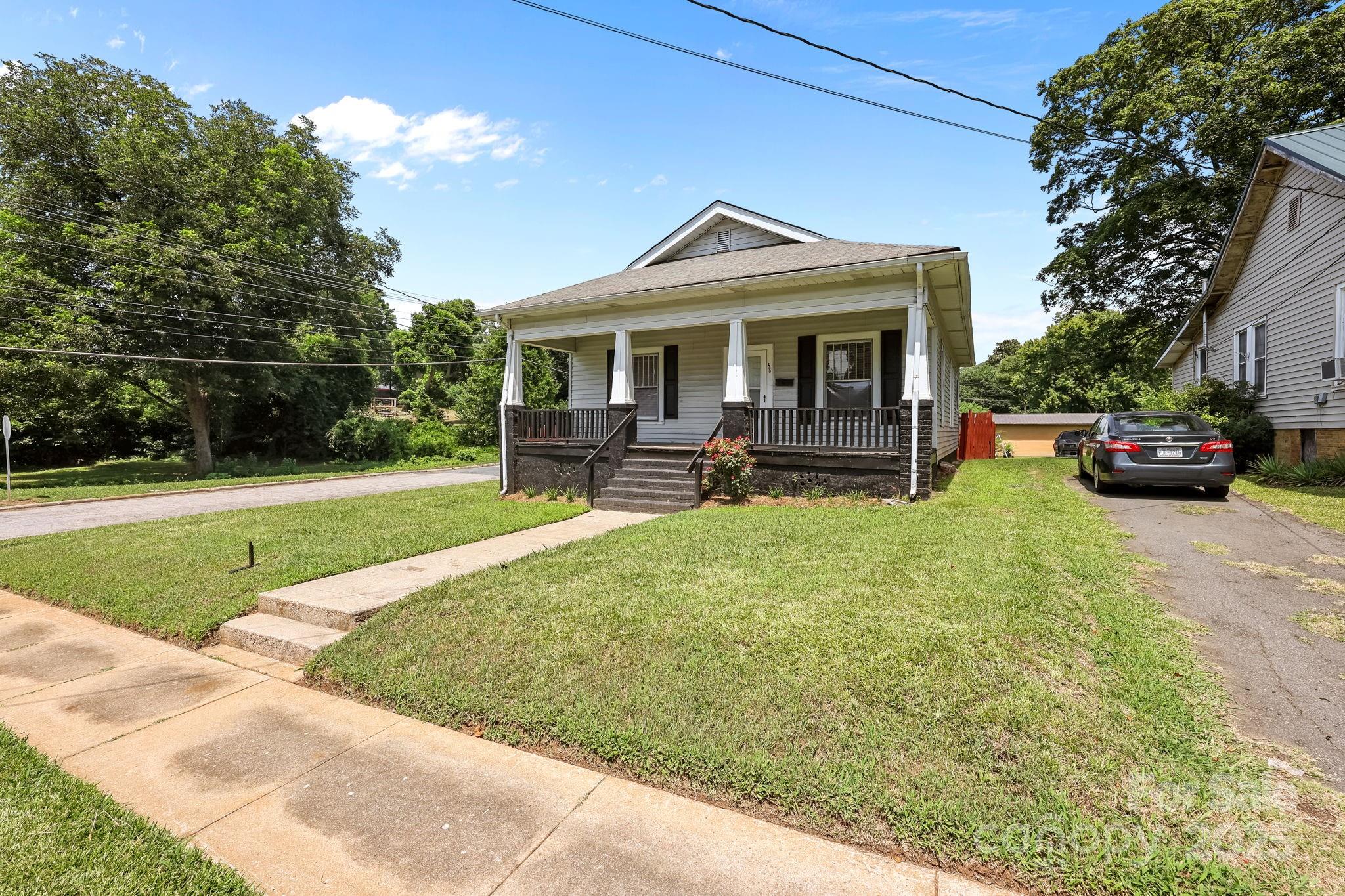200 N Martin Luther King Jr Avenue