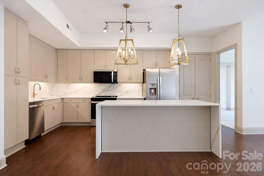 Piedmont Row - Residential