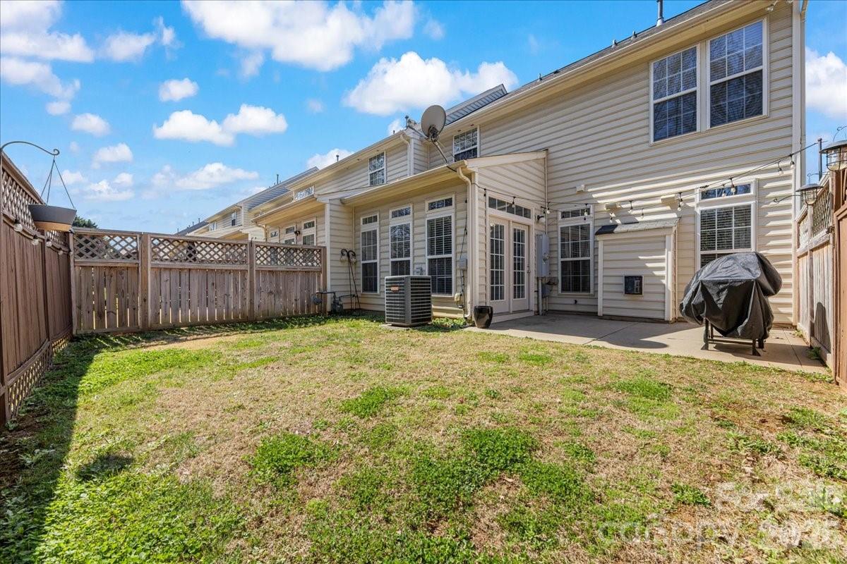 Park South Station - Residential