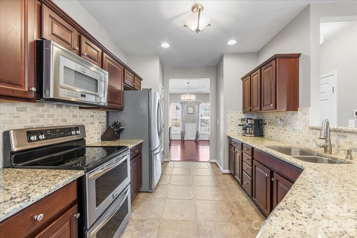 Park South Station - Residential